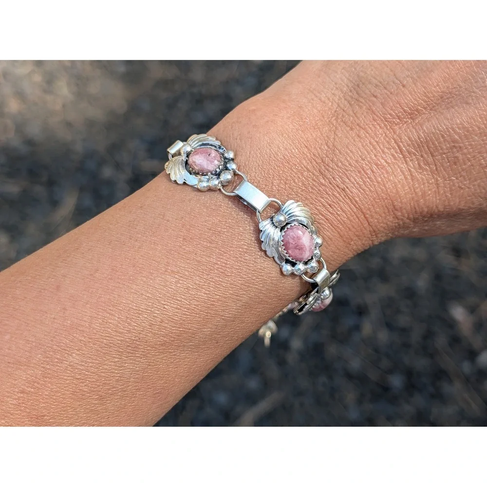 Handmade Navajo Natural‎ Wreath Rhodochrosite Stone Bracelet Fits 8-9.5 in. **